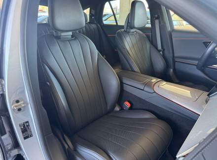 Mercedes-Benz - E-class