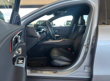 Mercedes-Benz - E-class