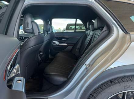 Mercedes-Benz - E-class