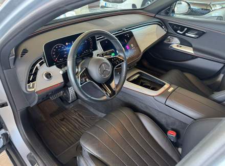 Mercedes-Benz - E-class