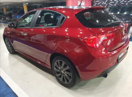 Alfa Romeo - Giulietta