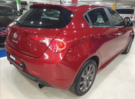 Alfa Romeo - Giulietta