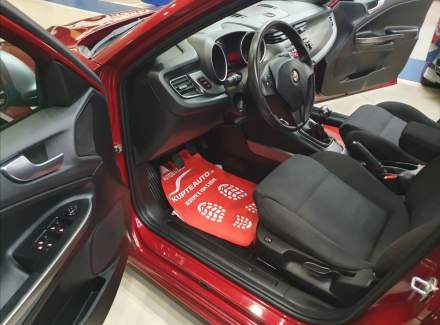 Alfa Romeo - Giulietta