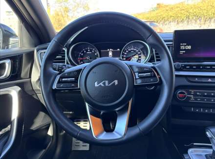 Kia - XCeed