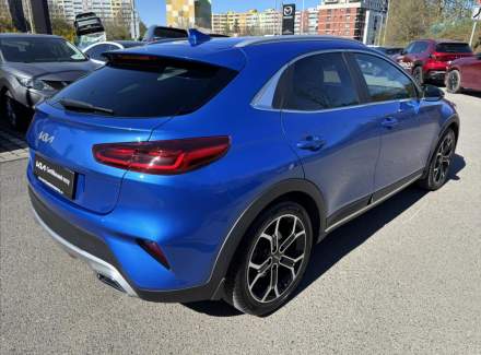Kia - XCeed