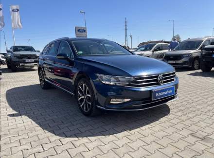 Volkswagen - Passat