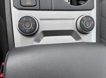 Volkswagen - Touareg