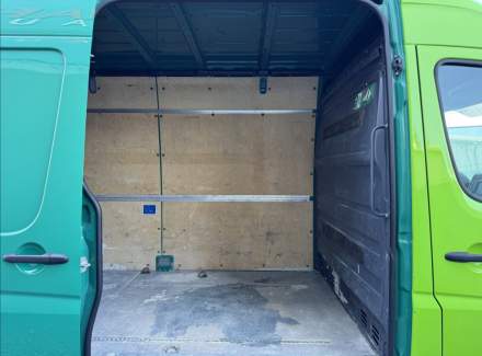 Volkswagen - Crafter