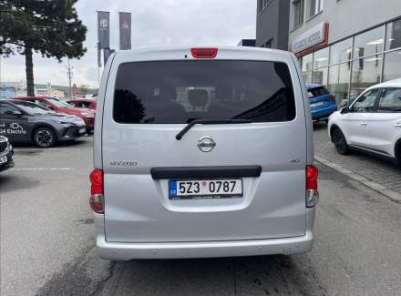 Nissan - NV200