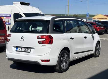 Citroën - C4