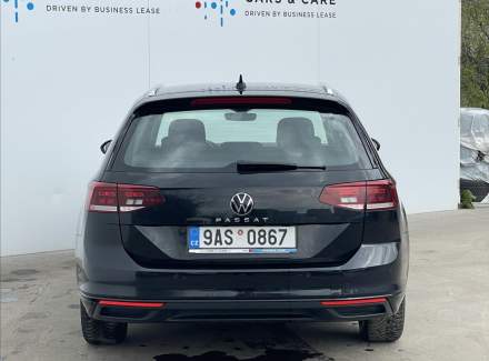 Volkswagen - Passat