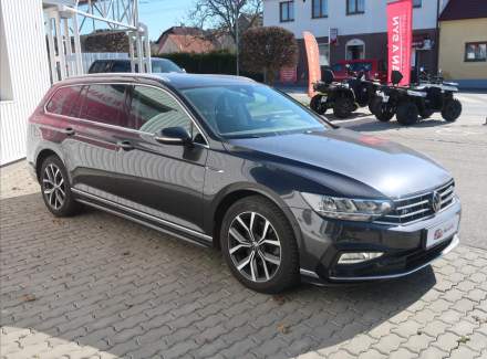 Volkswagen - Passat