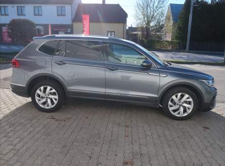 Volkswagen - Tiguan