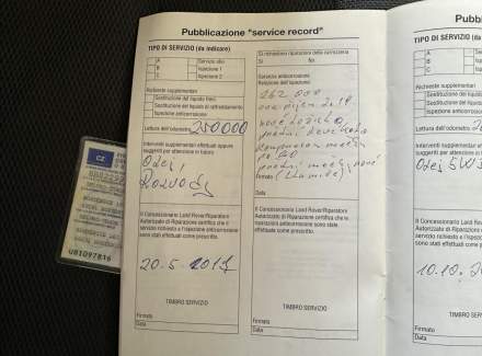 Land Rover - Discovery