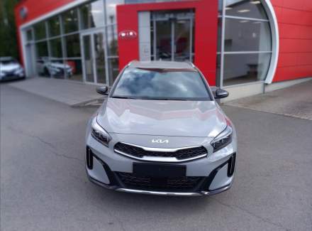 Kia - XCeed