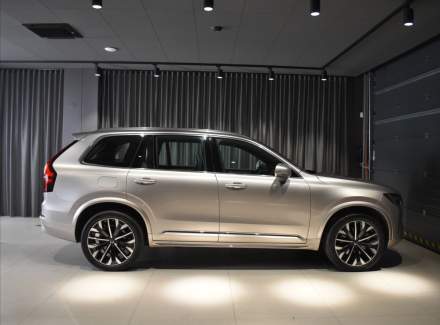 Volvo - XC90