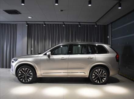 Volvo - XC90