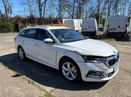 Škoda - Octavia