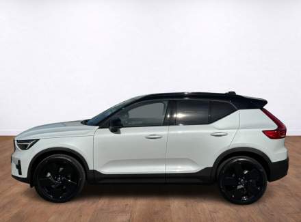Volvo - XC40