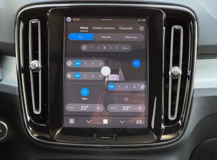 Volvo - XC40