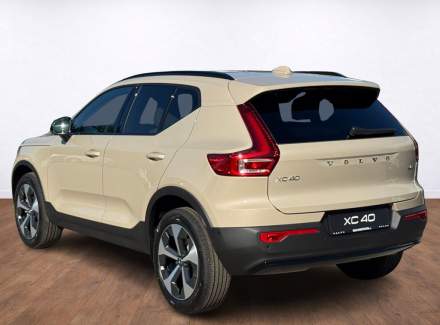 Volvo - XC40