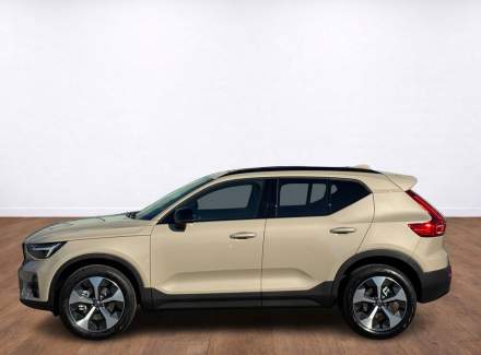Volvo - XC40