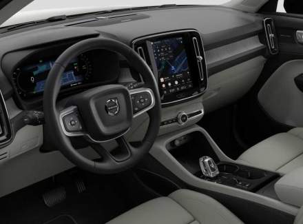 Volvo - XC40