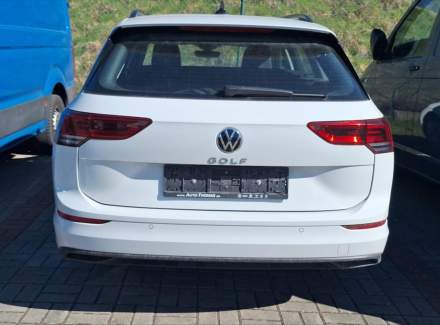 Volkswagen - Golf