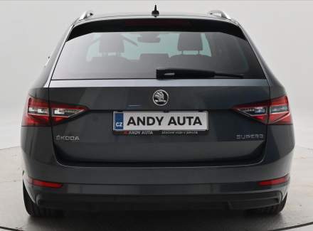 Škoda - Superb