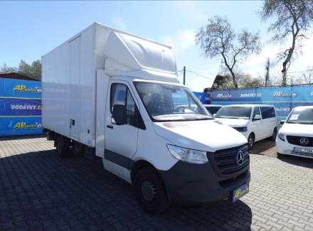 Mercedes-Benz - Sprinter
