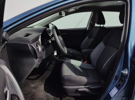 Toyota - Auris