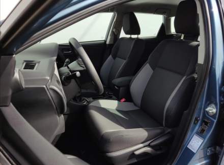 Toyota - Auris