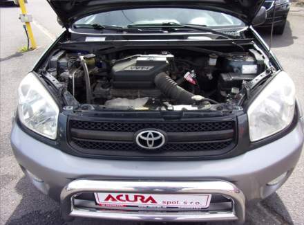 Toyota - RAV 4