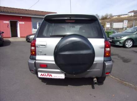 Toyota - RAV 4