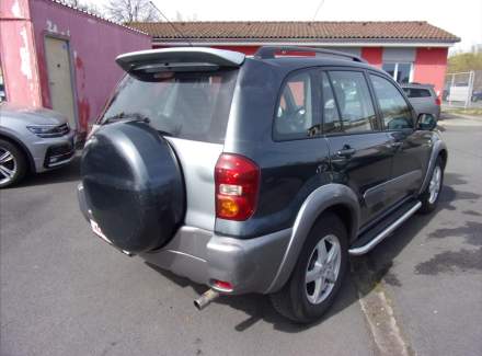 Toyota - RAV 4