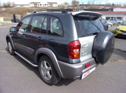 Toyota - RAV 4