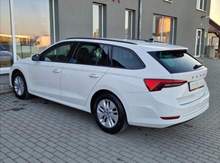 Škoda - Octavia