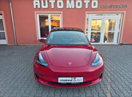 Tesla - Model 3
