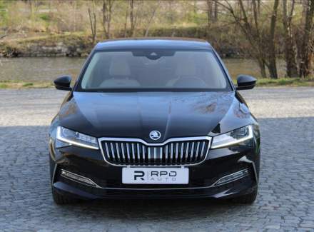 Škoda - Superb