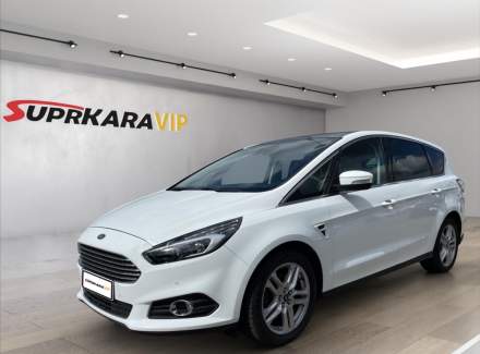 Ford - S-MAX