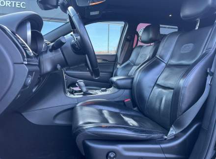 Jeep - Grand Cherokee