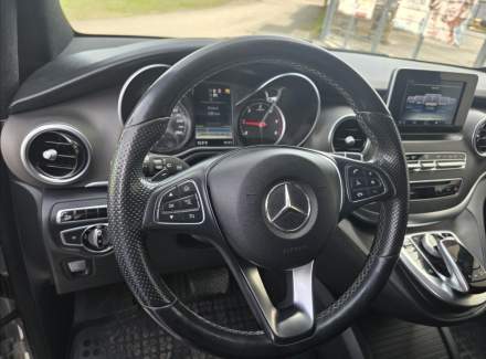 Mercedes-Benz - V-class