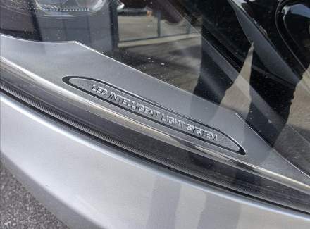 Mercedes-Benz - V-class