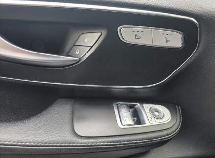 Mercedes-Benz - V-class