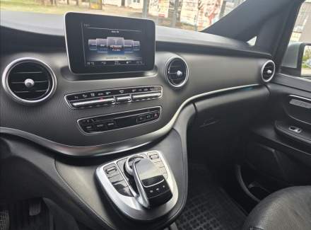 Mercedes-Benz - V-class