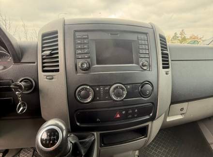 Mercedes-Benz - Sprinter