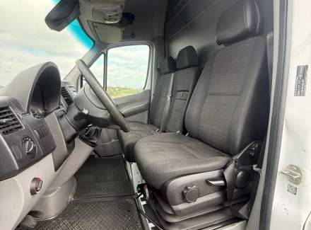 Mercedes-Benz - Sprinter