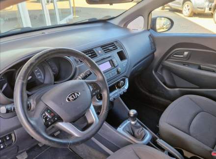 Kia - Rio