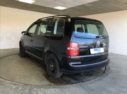 Volkswagen - Touran