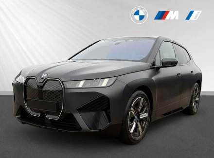 BMW - iX